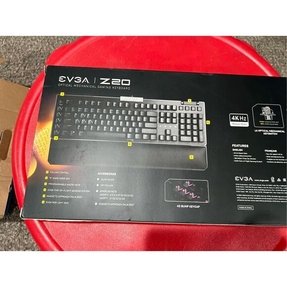 EVGA Z20 RGB Backlit LED Optical Mechanical Gaming Keyboard Macro New Sealed - Picture 2 of 7